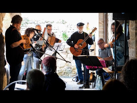 Bon vermut i bona aigua en el vermut al monestir de Sant Llorenç amb la Berguedana de folklore total