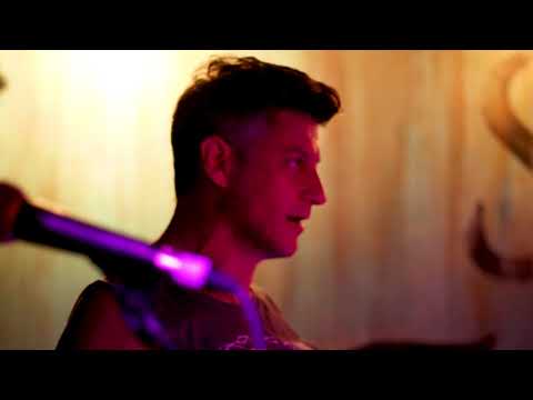 Music gets me high - Nativösoul with Cami Parra