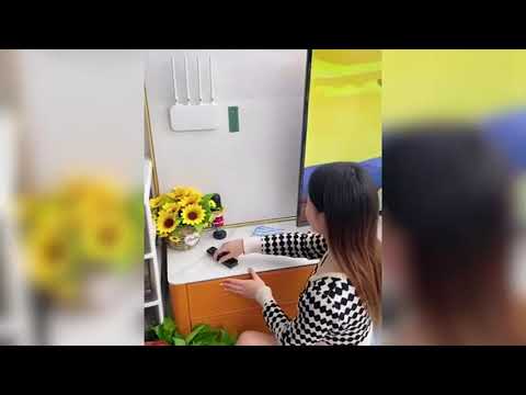 SocketFlix белые универсальные держатели для удлинителей, пультов на клеевой основе, 8 штук - фото 1 - id-p2364016935