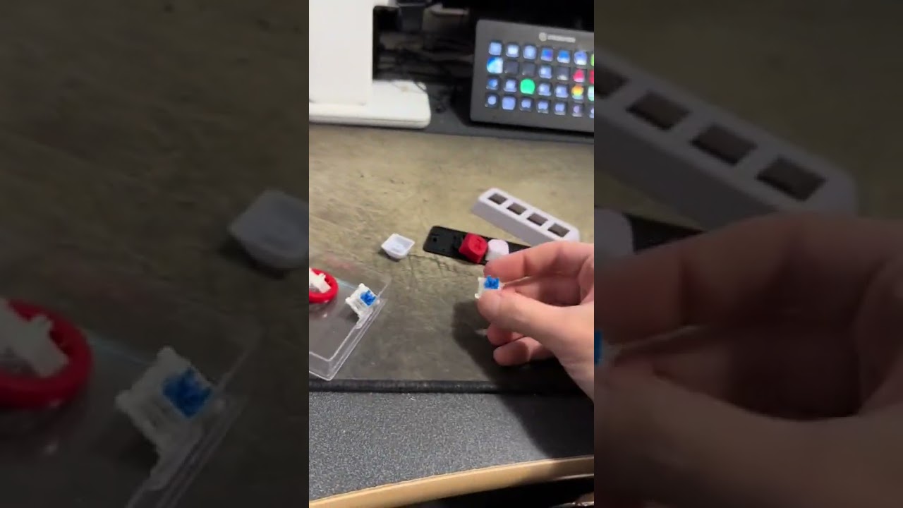 DeskPad - 4-Key Macro Keyboard - 3D Printed & Custom