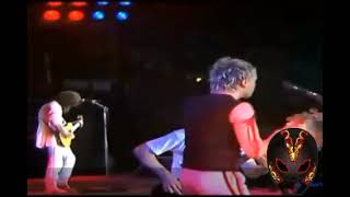 Hello Mary Lou - Queen (Live At Wembley) - Queen