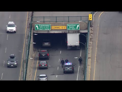 Storrowed! Box truck wedged under overpass