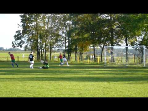 GKS Stawiski - Skra Czarna Białostocka 8:1 (2:1).  (7)