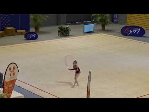 Malou Thévenin cerceau - Nat B 10-11 ans - France Chambéry 2017