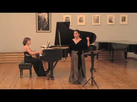 Anna Mayilyan & Armine Grigoryan.  Parsegh ganatchean  -  PCHINKO
