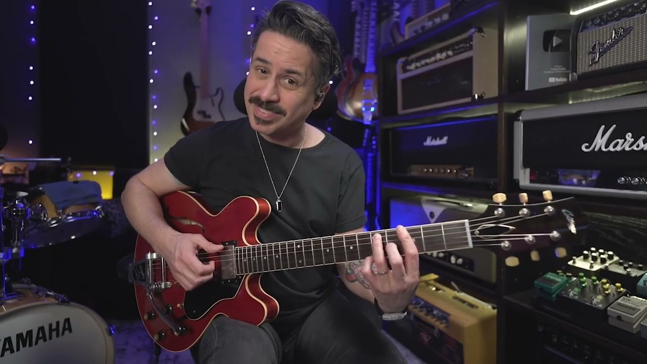 Corey Congilio: Using Mixolydian triad arpeggios to inspire soloing ideas - YouTube