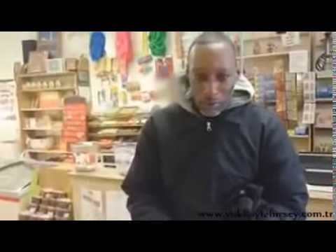 Evsiz Adama 1000$ lık piyango bileti hediye etmek