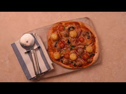 Breakfast Pizza with Aviko Hash Brown Bites