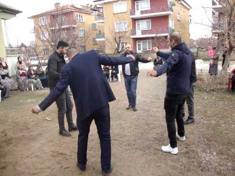 Mektebin Bacaları /Piyanist Şantör Çağlayan YAMAÇ ( 0 543 361 93 06)