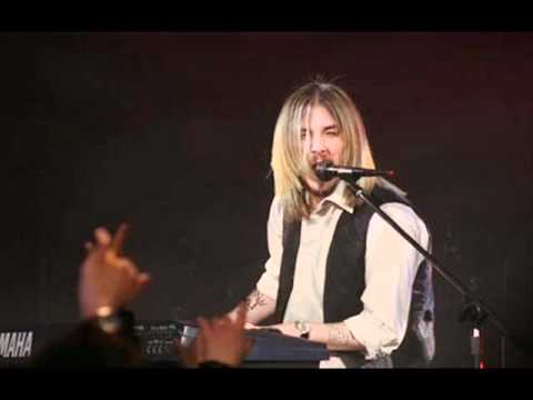 Kastro Zizo ft Mr Elvis - Reggaeton Remix