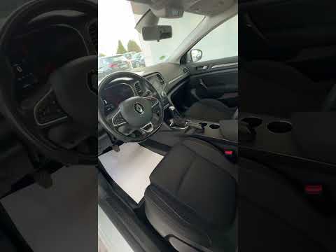 фото renault megane iv рестайлинг 0