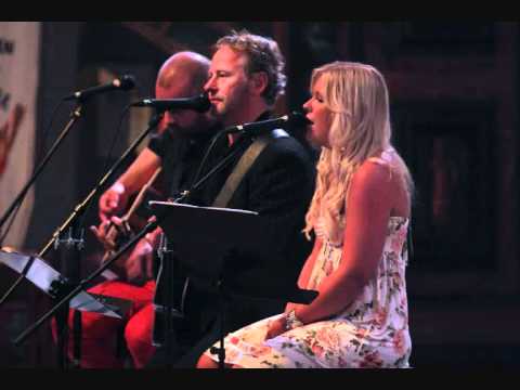 Tro på varann (Duett med Uno Svenningsson)