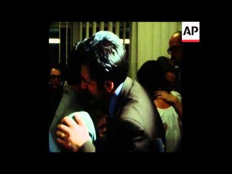 SYND 7 8 78 ALEXANDER ZINOVIET ARRIVES WITH FAMILY TO MUNICH AFTER BEING ALLOWED TO LEAVE USSR