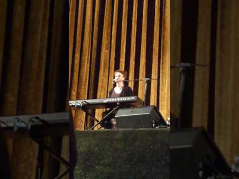 "A Mother's Confession: A Song With Footnotes" by Amanda Palmer, Astor Theatre, Melbourne 15/1/17