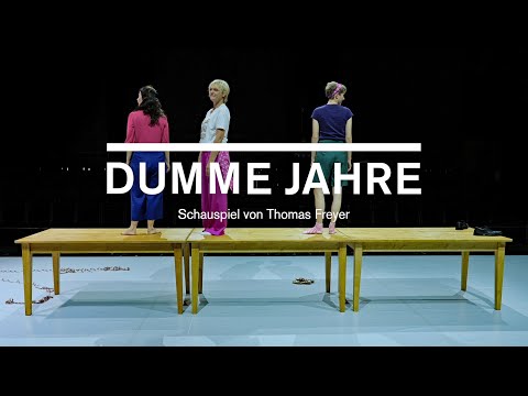 Video zum Stück: dumme Jahre © Candy Welz