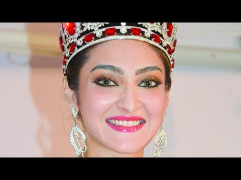 Akshara Cat walk💃🏻💃🏻💃🏻