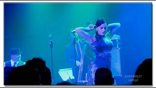 Ariana Savalas &quot;No Diggity&quot; Las Vegas