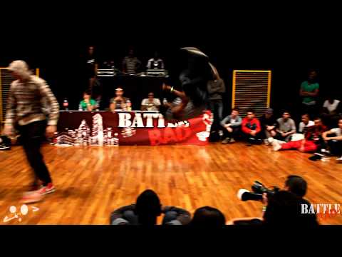 BATTLE BAD 2012 - 1/4 FINALE BREAK 1 VS 1 - QUALIF UK BBOY -  SCHOOCH VS TONIO - HKEYFILMS