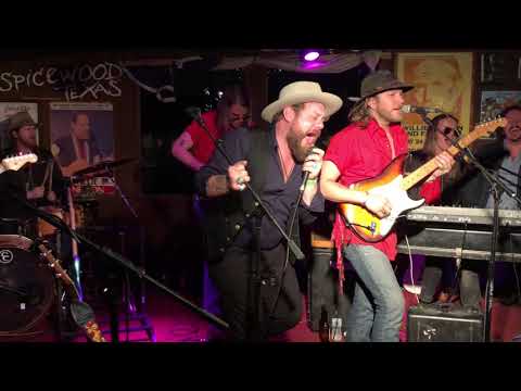 Nathaniel Rateliff with The Texas Gentlemen - "Delta Lady" @Poodie's 3/15/18