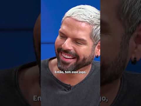 Helena Varvaki reflete sobre o envelhecimento feminino e os padrões estéticos impostos às mulheres