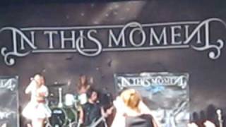 preview picture of video 'In This Moment - The Gun Show - Mayhem Fest 8/7/10 Burgettstown, PA'