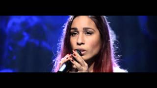 "Oh, Holy Night / Hello" - Nicole Anderson LIVE at the Concert Before Christmas 2015