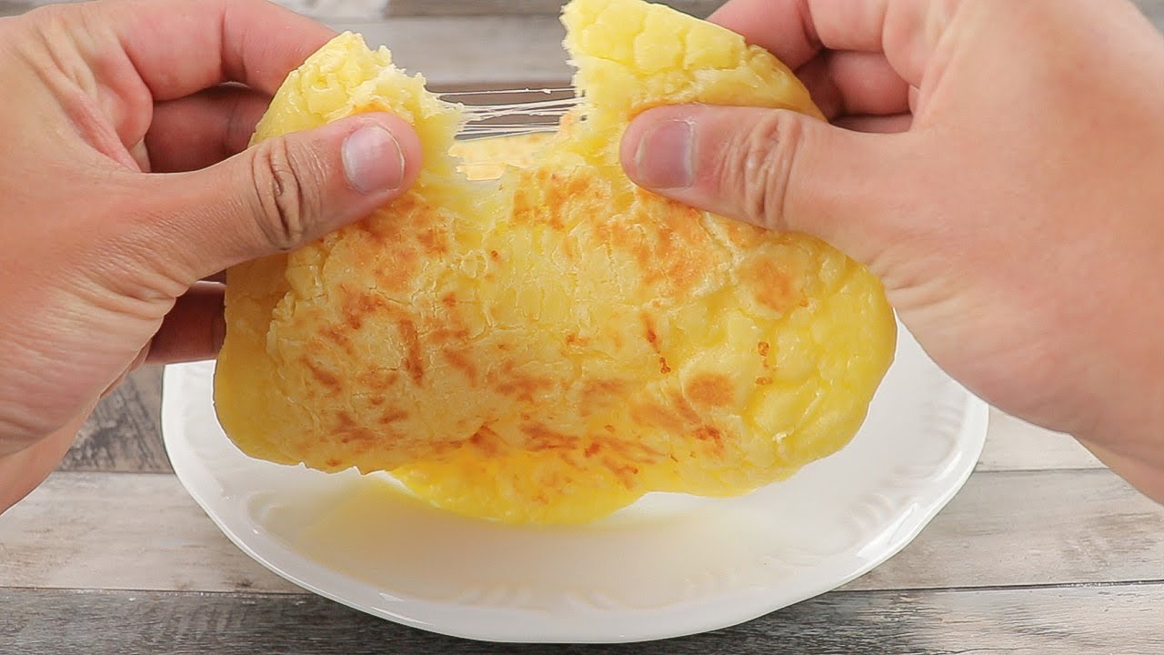 PÃO DE QUEIJO DE FRIGIDEIRA MUITO FÁCIL