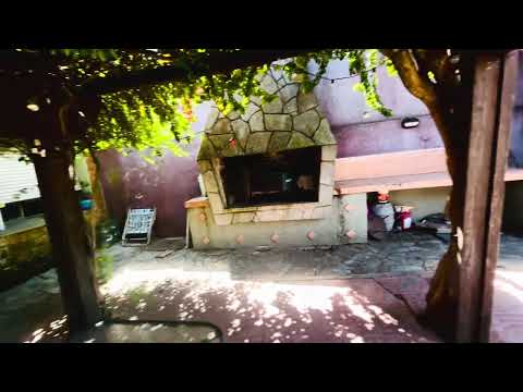 Casa 5 dormitorios patio barbacoa y cochera Trinidad Flores URUGUAY @Inmobiliaria Menyou en Uruguay