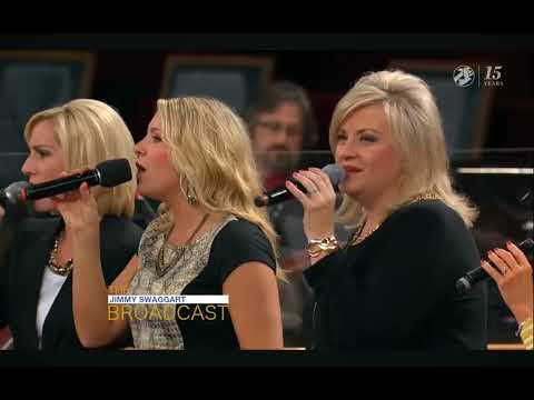 Brian Haney/Martha Borg/FWC Resurrection Choir & Singers | Shout Comin On Medley | Campmeeting 2014