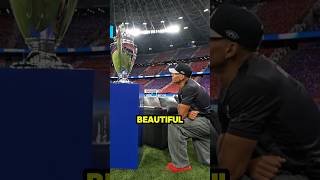 MARLON TALKS TO THE UCL TROPHY!!! 😂😂😂 #marlon #ucl #declanrice #eberechieze #arsenal