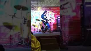 Download lagu Sentuhan sakti- R M mp3 Download lagu Sentuhan sakti- R M mp3