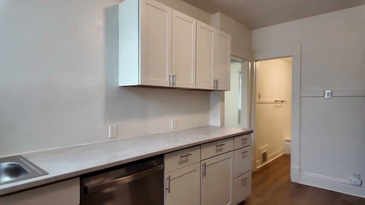 Video Tour Thumbnail