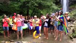 preview picture of video 'Cold Water Challenge - Musikkapelle Vintl'