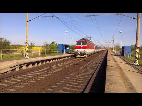 361 130 8 Průjezd Tatce + pozdrav