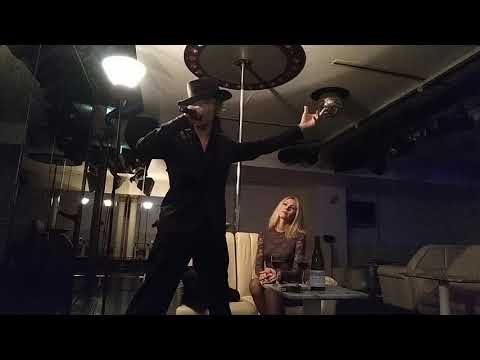 【 B J  &  VITALIIA 】🔫🌹＃1147 [  愛しすぎて ／ 🕶️なしver. ( 洋画仕立て )  ] by 田原俊彦  を🚬  ✳️洋画のある場面のようにはほど遠い..か🍷❇️🍷🌹