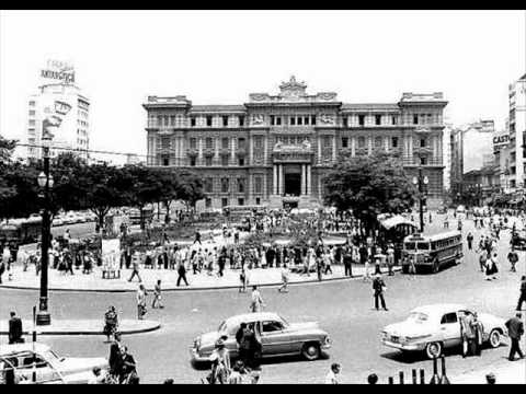 Praça Clóvis - Paulo Vanzolini