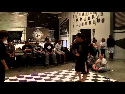 Confidential Vs Beat Rhino - Desert Warfare 2013 Beatbox Battle Quarter Finals