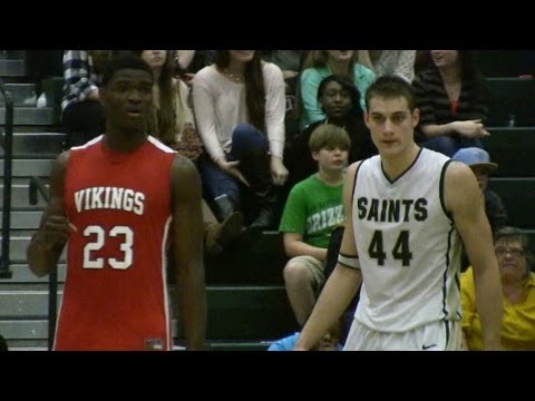 Austin Nichols vs John Egbunu at the 2013 Penny Hardaway Classic - Memphis vs South Florida
