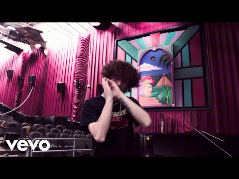 Lil Rogue - step back (Official Music Video)