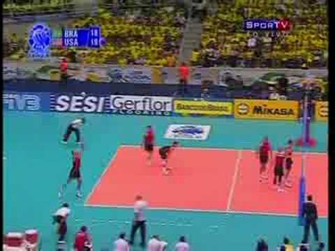 BRASIL 0 X 3 USA 1º SET SEMIFINAL WORLD LEAGUE 2008