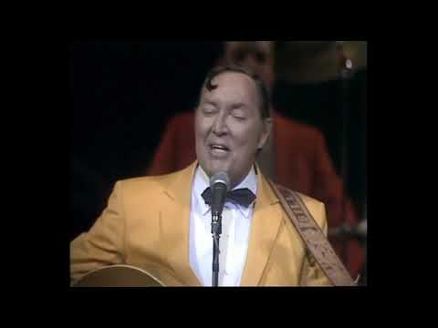 Bill Haley & His Comets - Rock Around The Clock (w/See You Later Alligator, live, 1979)
