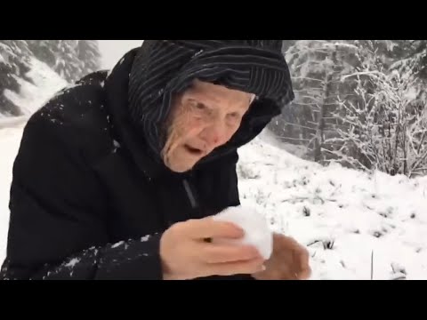 101 Year Old Plays In The Snow For The The First Time