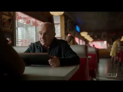 Riverdale 5x07 Archie talks to His Grandpas Old Friend who use to work Fire department.