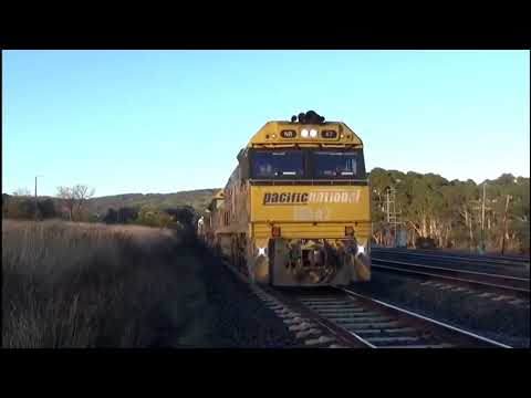 NR47 TT112 TT108 LDP008 on 7MW2 arrival in Kilmore east