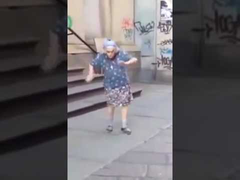 La nonna che balla
