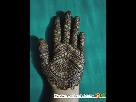 #Bhoomi mehndi design🥰💞#stylish and easy design🌿✨#viral design #shortsvideo