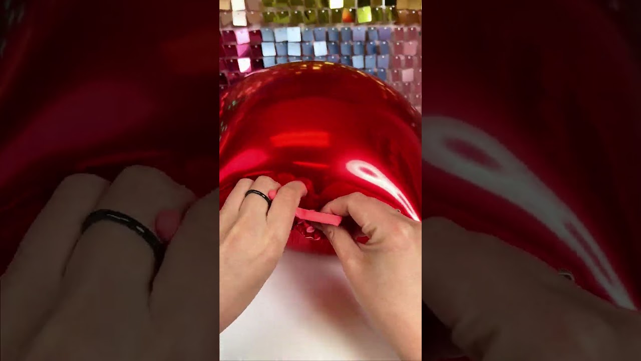 One of the ways to attach a foil balloon | Balloon Hacks, tip