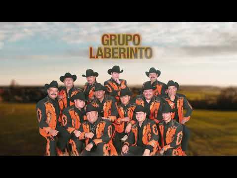 Grupo Laberinto - Pónganme Canciones Tristes (Letra Oficial)