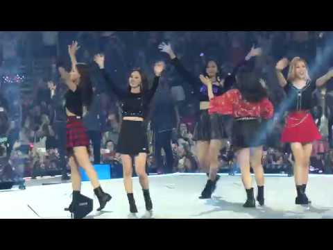 180812 fancam kcon la 2018 day 2 - ending