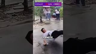 Download lagu 🤦🏻‍♂️🆚🌧️ A jerk running in the rain | #esemajeengasado #lacarpetadelosvrgzos #Humor #shorts mp3